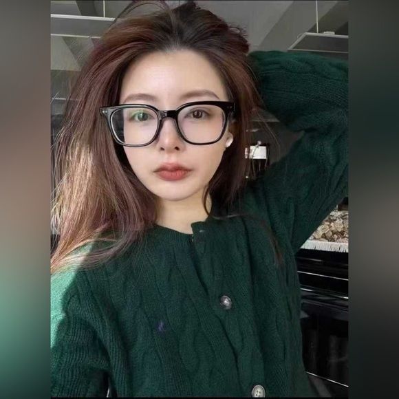 Polo Ralph Lauren Cable-Knit Wool-Cashmere Cardigan in green - Picture 5 of 8